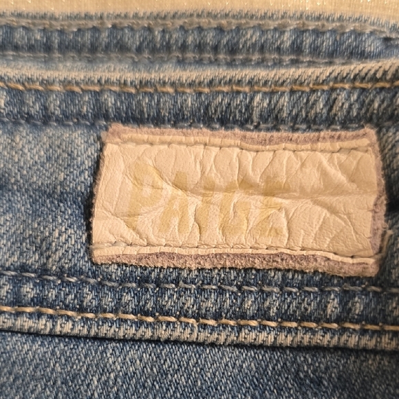 PAIGE NELLIE Denim Blue Wide Leg Jeans EUC - Picture 12 of 16